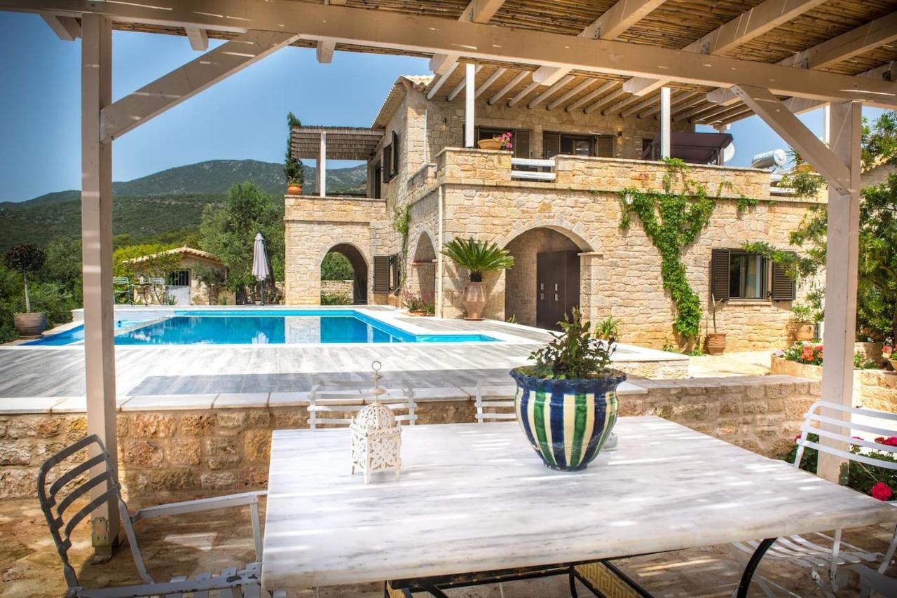 Magnificent, Authentic Private Villa And The Guest House Kardhamili Luaran gambar