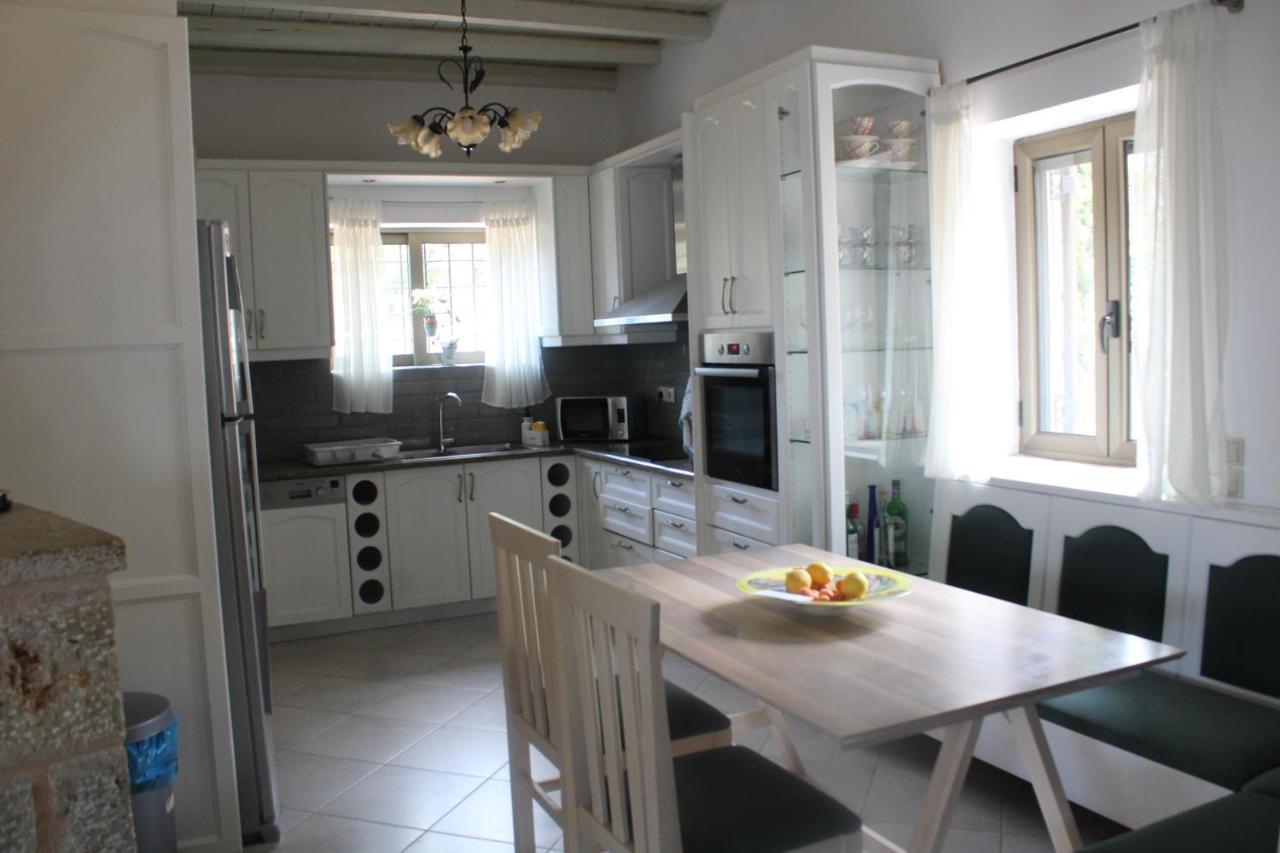 Magnificent, Authentic Private Villa And The Guest House Kardhamili Luaran gambar